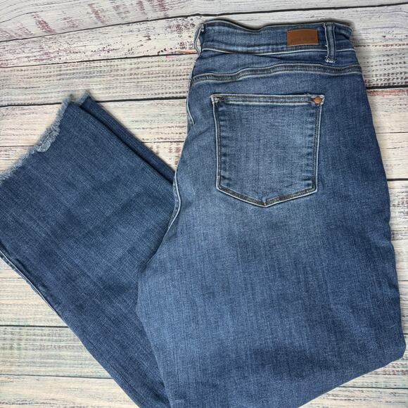 Judy Blue 20W Wide Leg Raw Hem Button Fly Stretch Jeans - Picture 1 of 3